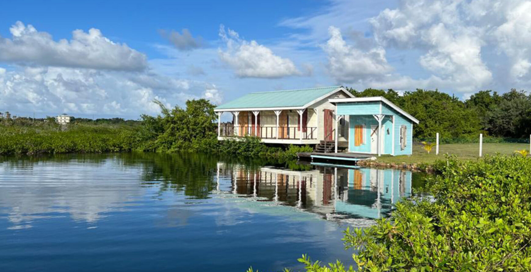 Canal Front Cabanas at Vista Cove Community